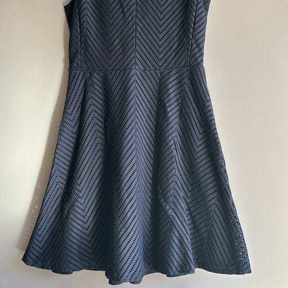Tory Burch Fit & Flare Navy Blue Dress size S great condition - Picture 5 of 9